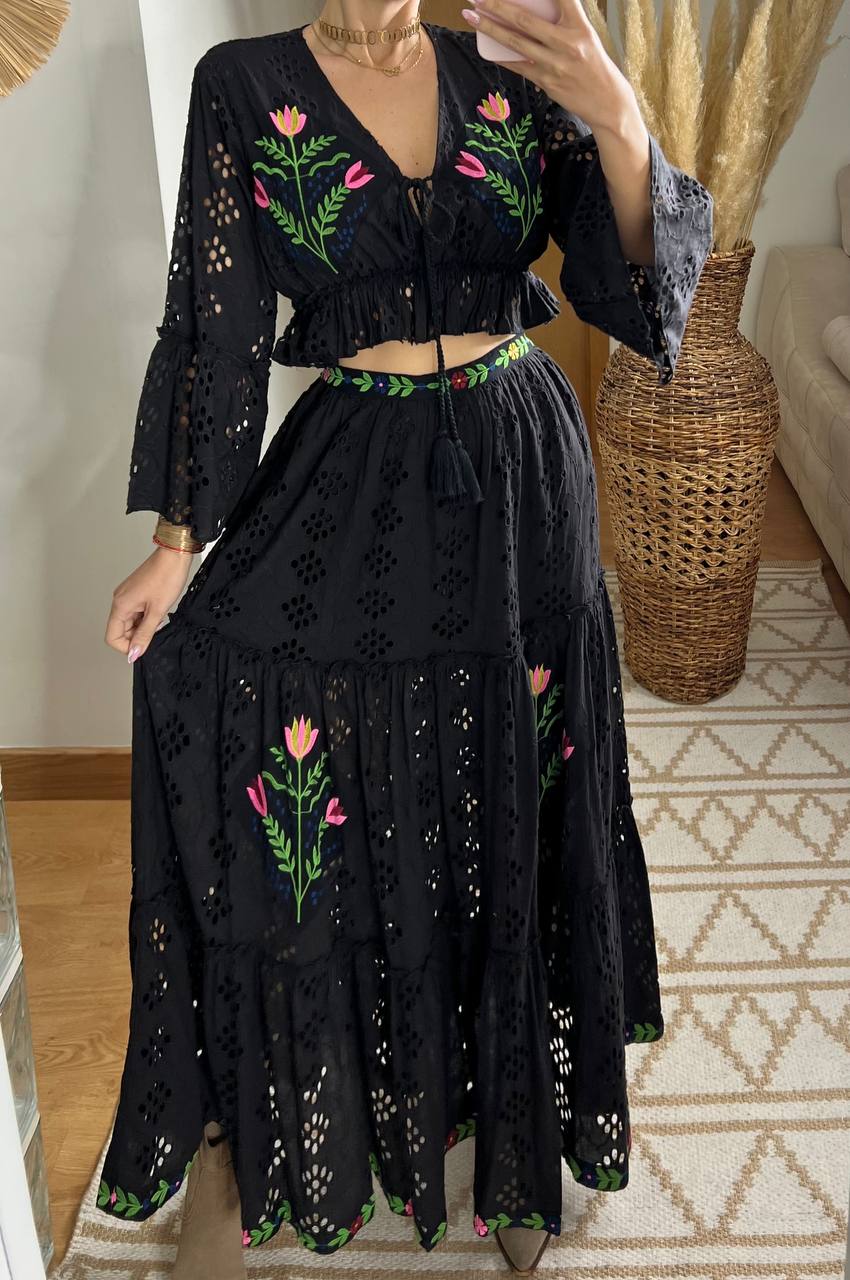 Bohemian Elegance Embroidered Lace Set - Bohèmea Butik