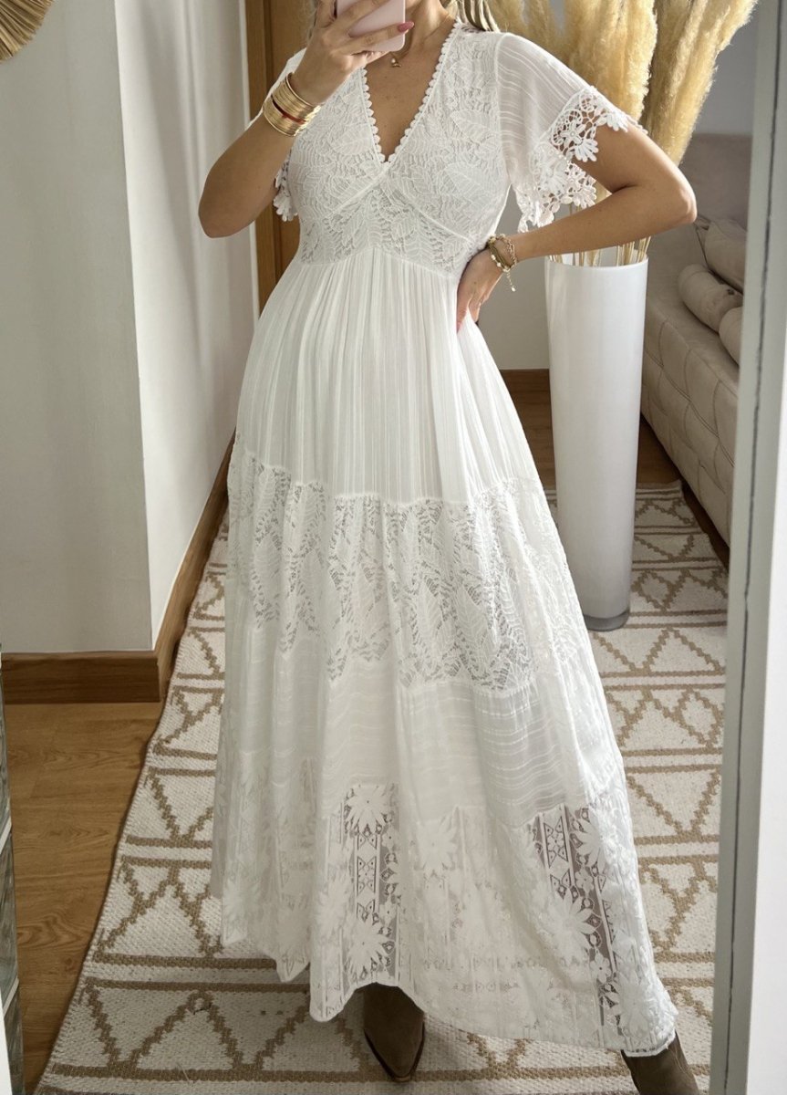 Chantilly Lace Dress - Bohèmea Butik
