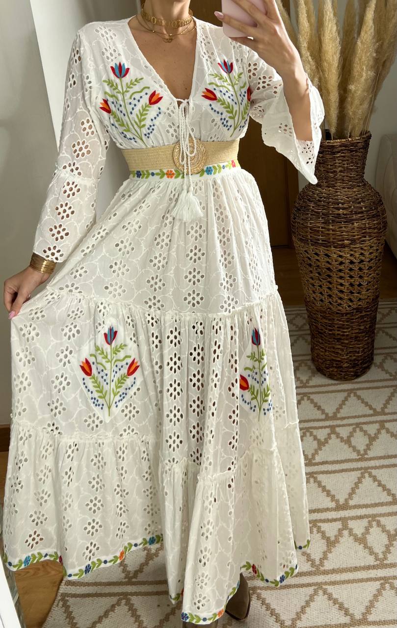 Bohemian Elegance Embroidered Lace Set - Bohèmea Butik