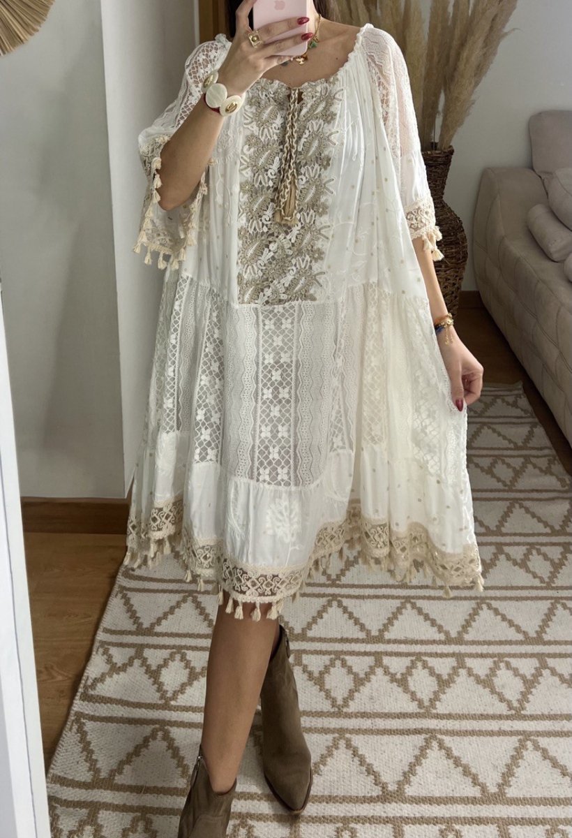 Boho Chic Midi Dress with Lace and Embroidery - Bohèmea Butik