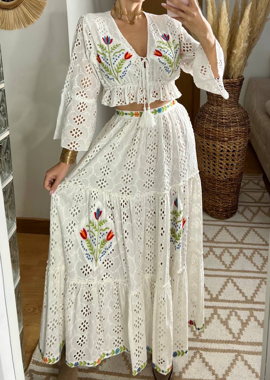 Bohemian Elegance Embroidered Lace Set - Bohèmea Butik