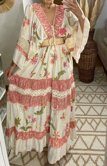 Boho Chic Maxi Dress – Romantic & Elegant - Bohèmea Butik
