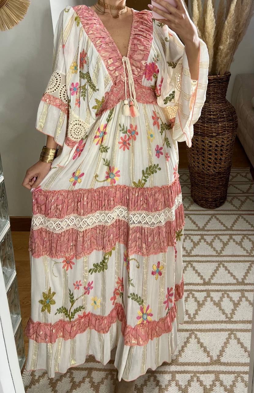 Boho Chic Maxi Dress – Romantic & Elegant - Bohèmea Butik