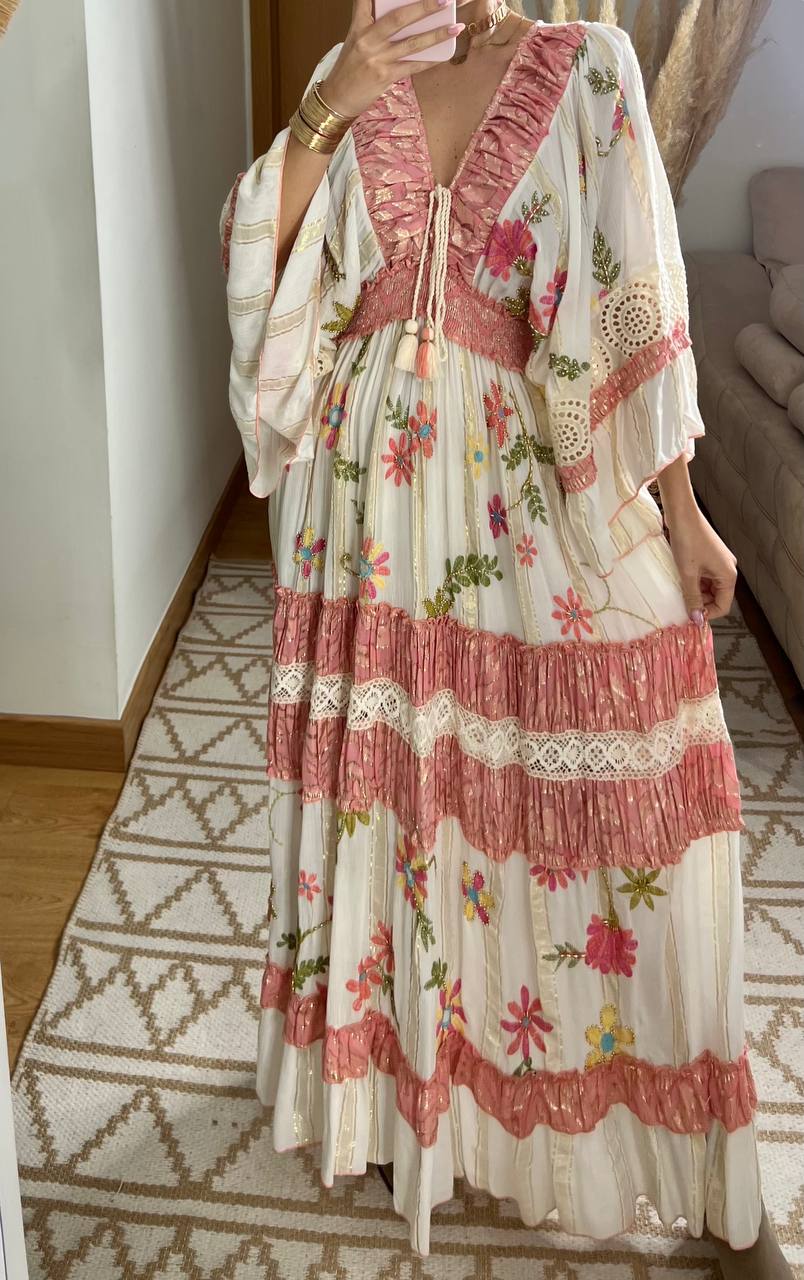 Boho Chic Maxi Dress – Romantic & Elegant - Bohèmea Butik