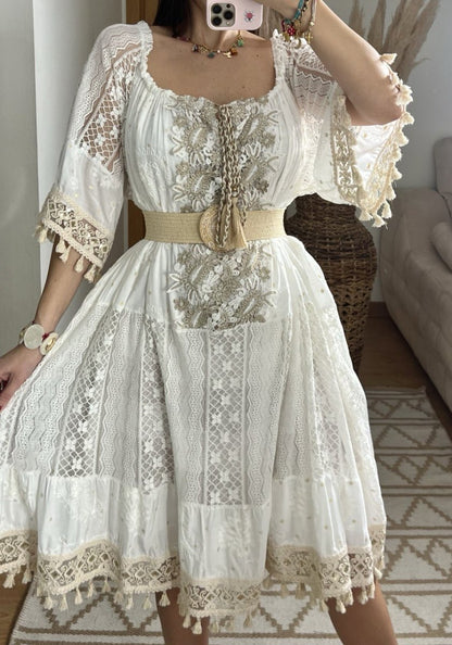 Boho Chic Midi Dress with Lace and Embroidery - Bohèmea Butik