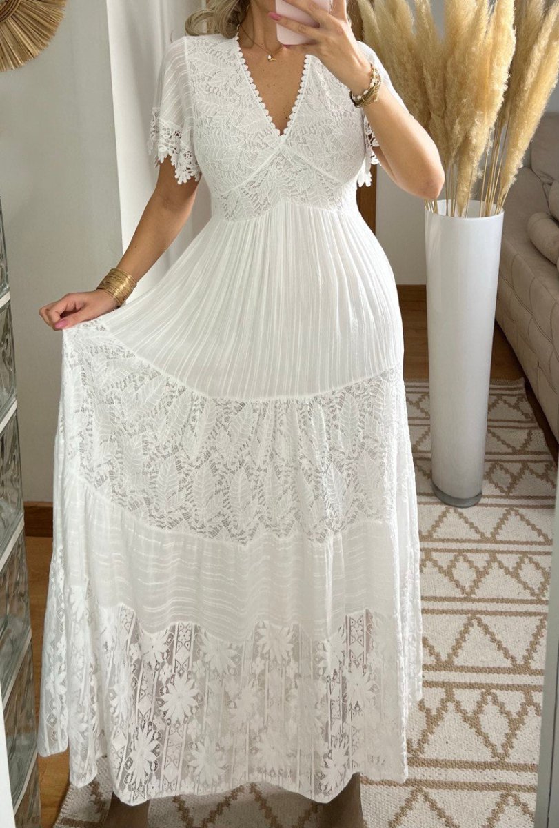 Chantilly Lace Dress - Bohèmea Butik