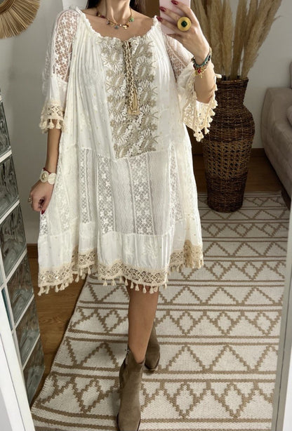 Boho Chic Midi Dress with Lace and Embroidery - Bohèmea Butik