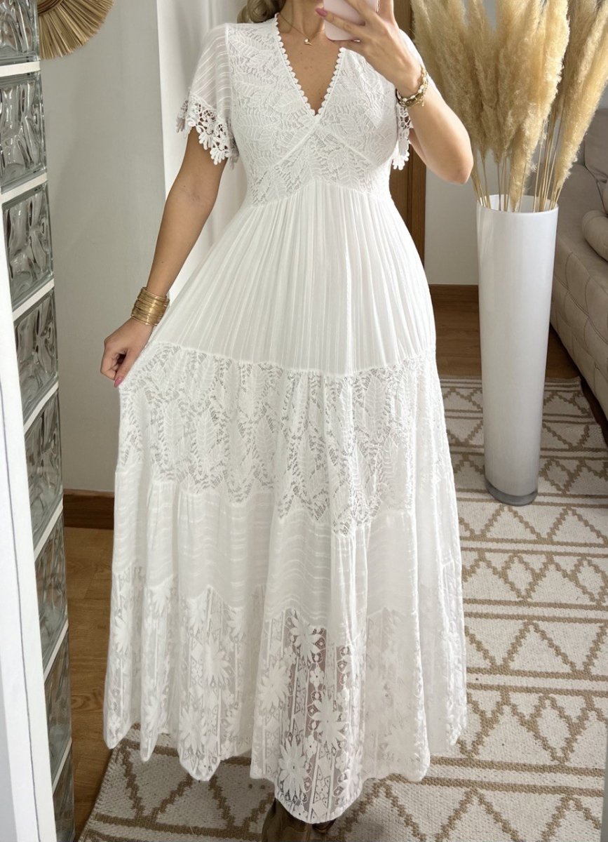 Chantilly Lace Dress - Bohèmea Butik