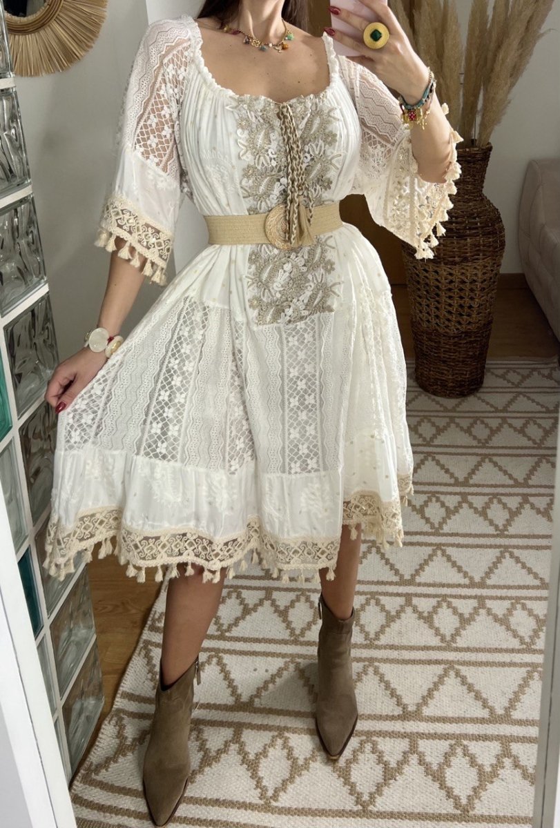 Boho Chic Midi Dress with Lace and Embroidery - Bohèmea Butik