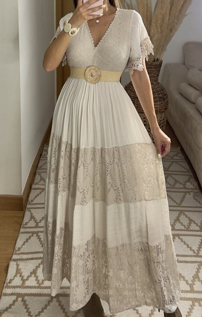Chantilly Lace Dress - Bohèmea Butik